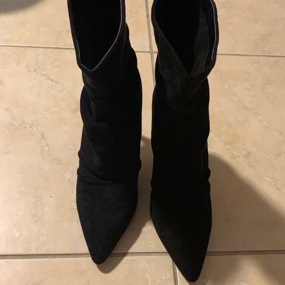 Women’s black booties